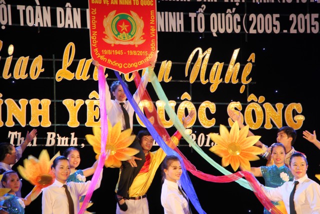 Thái Bình: Chùa Từ Xuyên giao lưu và chúc mừng Công an tỉnh
