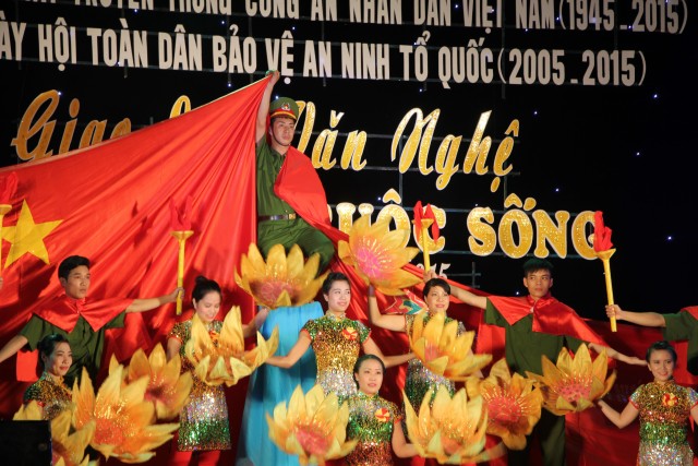 Thái Bình: Chùa Từ Xuyên giao lưu và chúc mừng Công an tỉnh