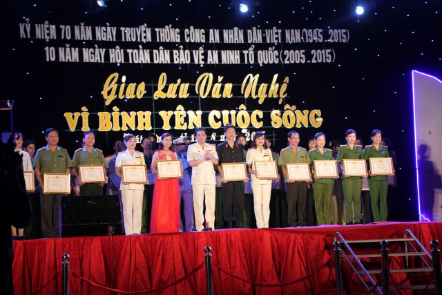 Thái Bình: Chùa Từ Xuyên giao lưu và chúc mừng Công an tỉnh