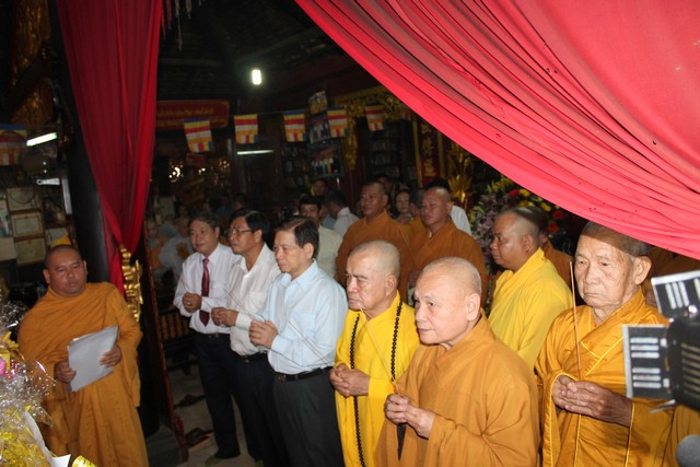 Bình Dương:Lễ tưởng niệm hòa thượng Thích Minh Thiện và khánh thành nhà thuốc nam từ thiện