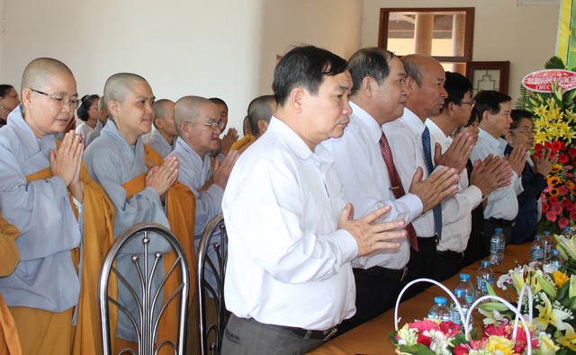 Bình Dương:Lễ tưởng niệm hòa thượng Thích Minh Thiện và khánh thành nhà thuốc nam từ thiện