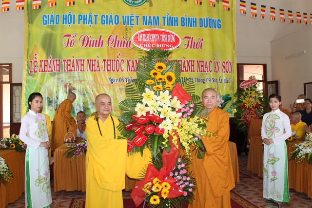 Bình Dương:Lễ tưởng niệm hòa thượng Thích Minh Thiện và khánh thành nhà thuốc nam từ thiện