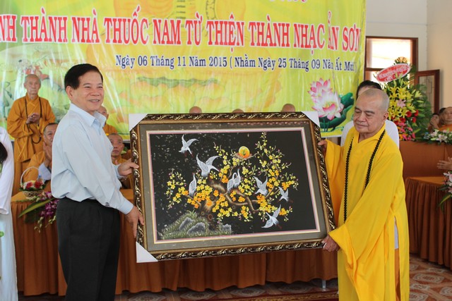 Bình Dương:Lễ tưởng niệm hòa thượng Thích Minh Thiện và khánh thành nhà thuốc nam từ thiện
