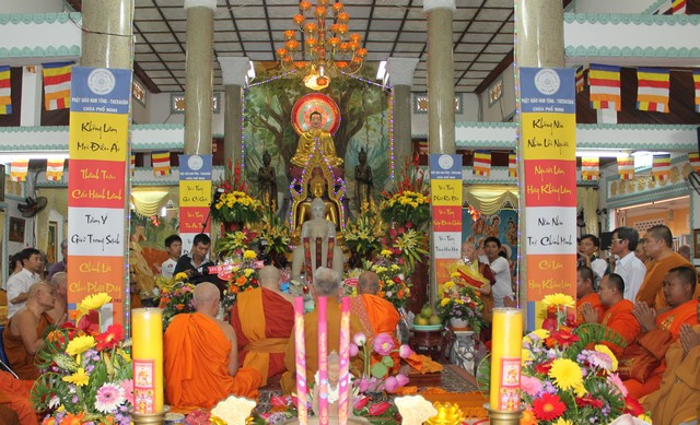 Đại Lễ Dâng Y Kathina Tại chùa Phổ Minh