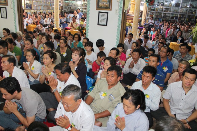 Đại Lễ Dâng Y Kathina Tại chùa Phổ Minh
