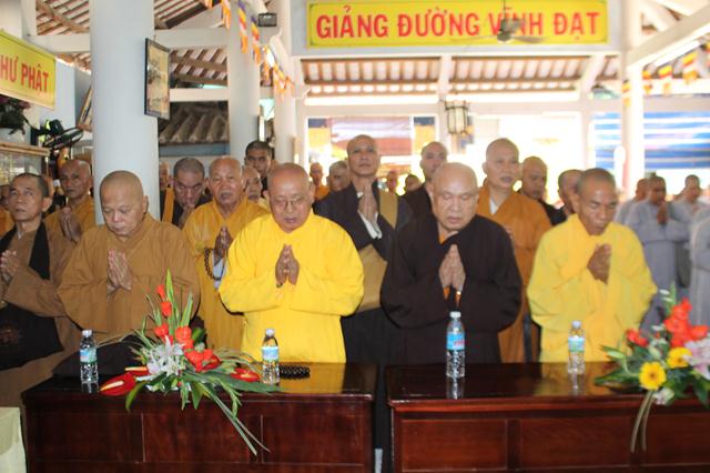 PG Đồng Tháp Lễ Tri Ân Tiền Bối Hữu Công và Bế Giảng Khóa Bồi Dưỡng NV Trụ Trì Năm 2015