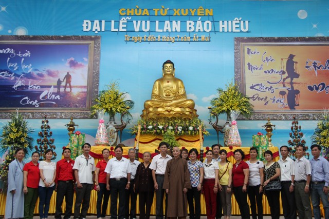 Thái Bình: Đêm văn nghệ mừng Đại lễ Vu Lan tại chùa Từ Xuyên