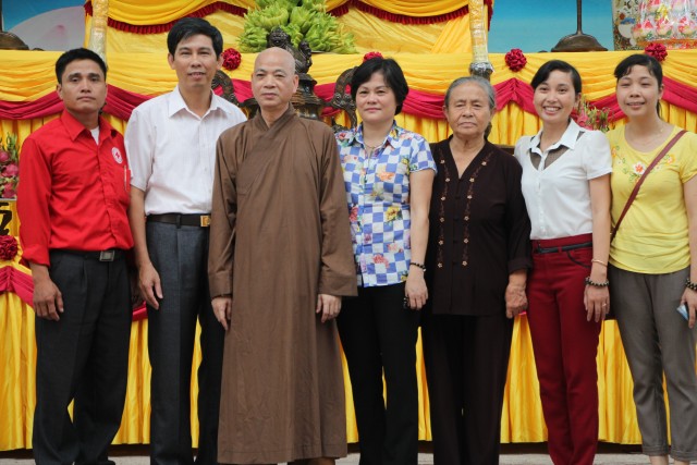 Thái Bình: Đêm văn nghệ mừng Đại lễ Vu Lan tại chùa Từ Xuyên