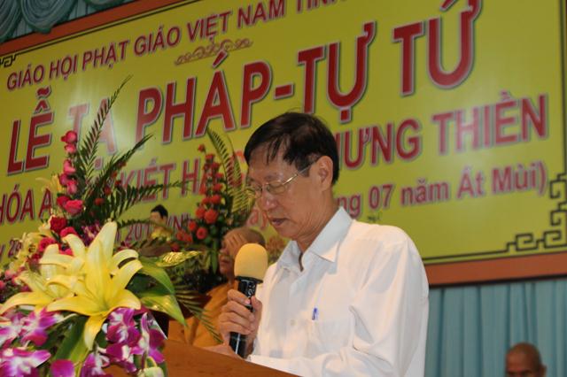 Đồng Tháp: Tạ Pháp – Dâng Y Chùa Tam Bảo và Chùa Hưng Thiền