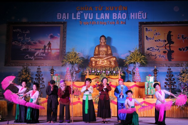 Thái Bình: Đêm văn nghệ mừng Đại lễ Vu Lan tại chùa Từ Xuyên