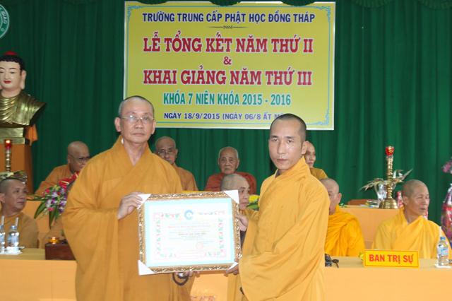 Đồng Tháp: Trường Trung Cấp Phật Học Khai Giảng