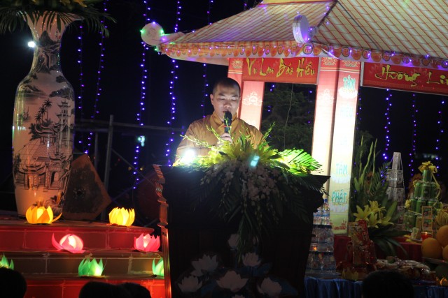 Hà Nam: Chùa Ninh Tảo tổ chức Đại lễ Vu Lan – Bông hồng cài áo