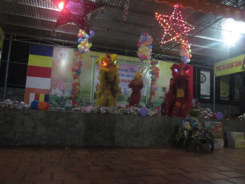 Chùa Hoa Nghiêm Đón Tết Trung Thu