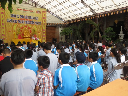 Hà Nội: Khóa tu “Theo dấu chân Phật” lần thứ 2 tại chùa Tăng Phúc