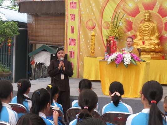 Hà Nội: Khóa tu “Theo dấu chân Phật” lần thứ 2 tại chùa Tăng Phúc