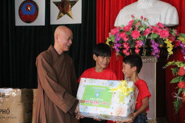 Thái Bình: Tết trung thu tại Bệnh viện Phong – Da liễu Văn Môn