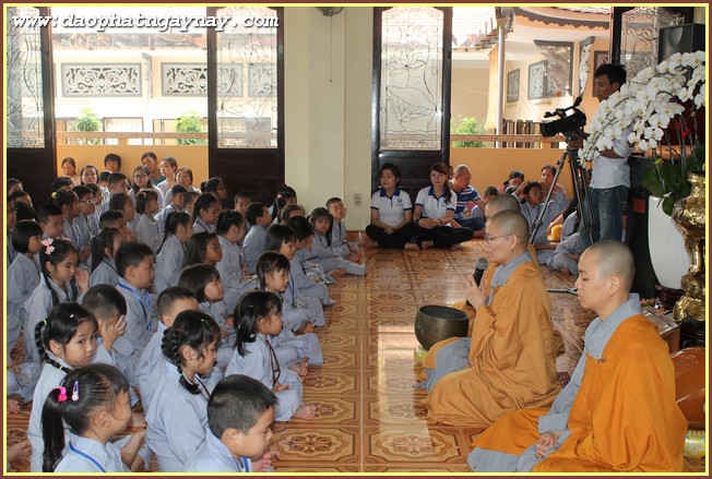 TP.Hồ Chí Minh: Gieo Hạt Từ Tâm - Kì 41 "Chủ Đề: Con Yêu Ba, Con Yêu Mẹ!"