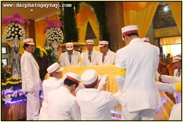 TP. HCM: Cung đón kim quan ĐLHT Thích Giác Nhiên về pháp viện Minh Đăng Quang