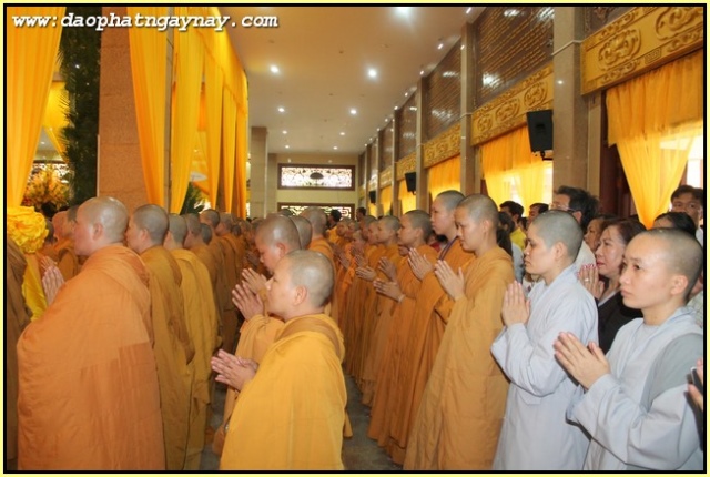 TP. HCM: Cung đón kim quan ĐLHT Thích Giác Nhiên về pháp viện Minh Đăng Quang