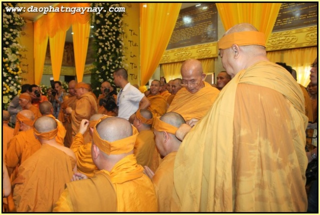 TP. HCM: Cung đón kim quan ĐLHT Thích Giác Nhiên về pháp viện Minh Đăng Quang