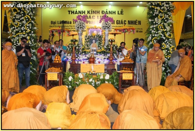 TP. HCM: Cung đón kim quan ĐLHT Thích Giác Nhiên về pháp viện Minh Đăng Quang