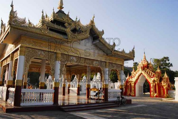 Myanmar: Ngôi Danh lam Cổ tự Kuthodaw có cuốn sách đá lớn nhất thế giới