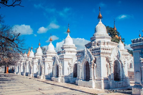 Myanmar: Ngôi Danh lam Cổ tự Kuthodaw có cuốn sách đá lớn nhất thế giới