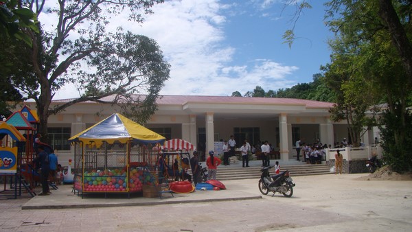 Hà Tiên: Từ thiện dịp Vu Lan Thắng hội