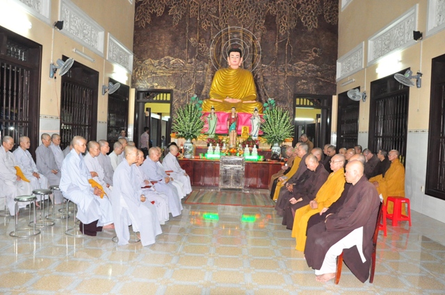 Long An: Lễ nhập kim quan cố Ni trưởng Đạt Cung