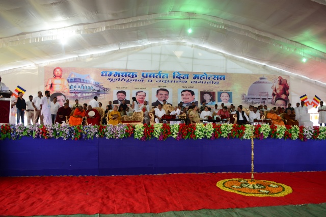Ấn Độ: Lãnh đạo xã hội, phụ nữ và hòa bình tôn giáo