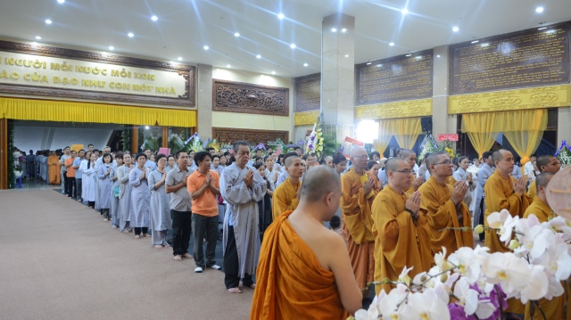 Chùa Giác Ngộ viếng tang lễ ĐLHT Thích Giác Nhiên