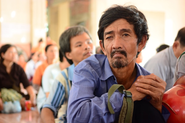 Quỹ Đạo Phật Ngày Nay: Tặng quà cho 163 người khiếm thị thành phố 09-2015