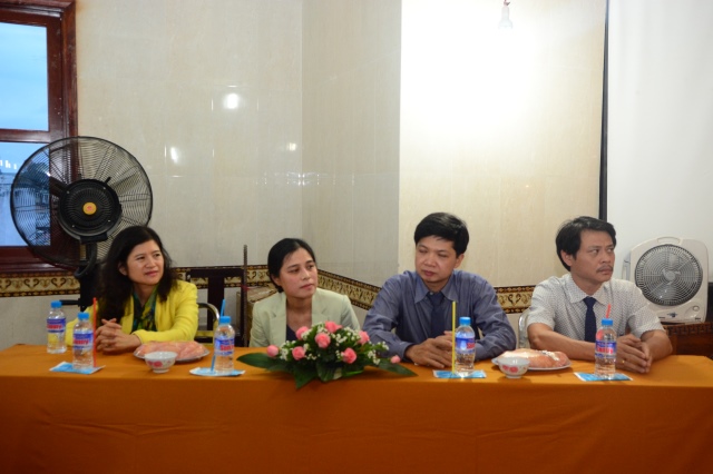 Quỹ Đạo Phật Ngày Nay tặng trên 200 xuất học bổng cho Tăng Ni năm học 2015-2016