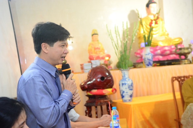Quỹ Đạo Phật Ngày Nay tặng trên 200 xuất học bổng cho Tăng Ni năm học 2015-2016