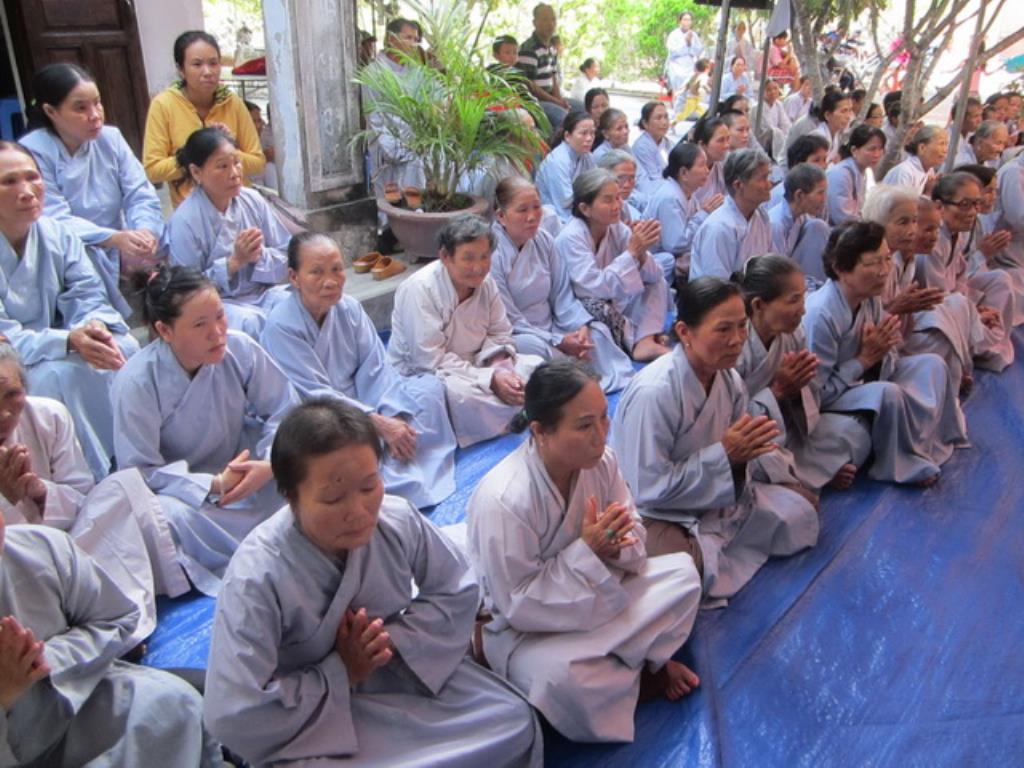 Đại lễ cầu siêu trai đàn chẩn tế giải oan bạt độ tại chùa Khánh Long