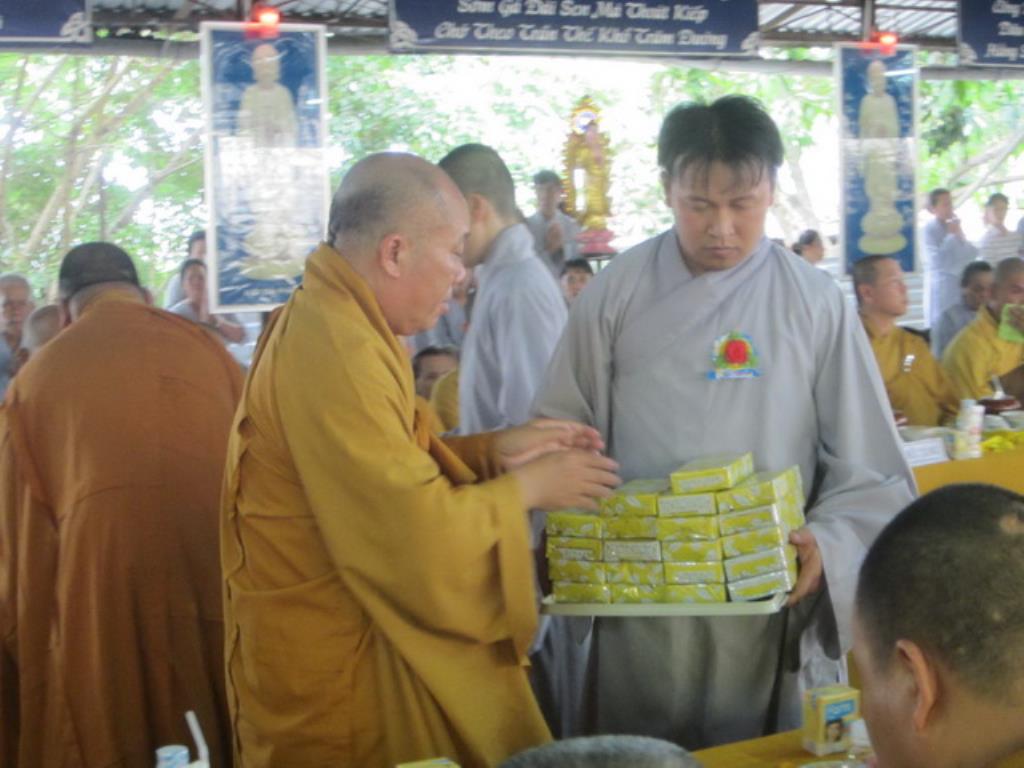 Khánh Hòa: Chùa Linh Sơn Pháp Ấn tổ chức Đại lễ Vu lan báo hiếu PL.2559