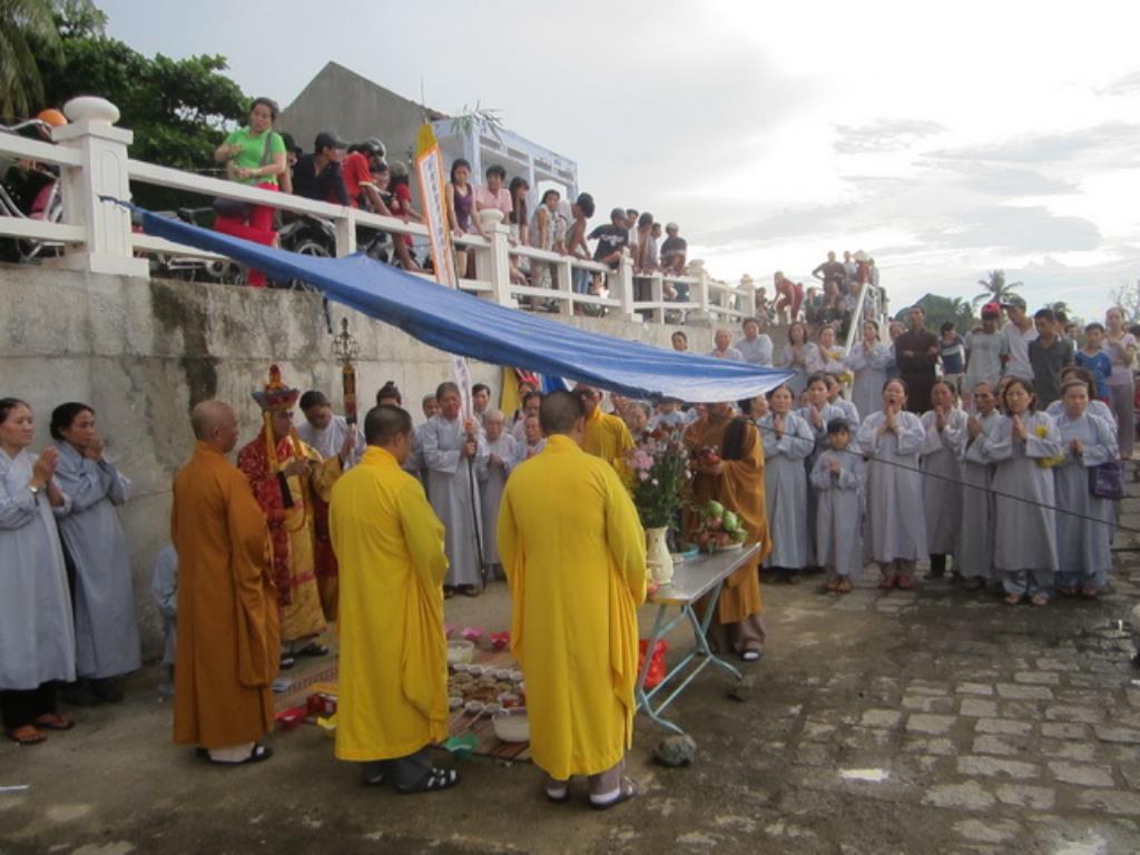 Lễ Chiêu Phan và cầu siêu bạt độ tại chùa Trường Thọ