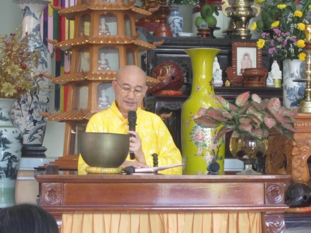 Một ngày tu tập Bát Quan Trai giới tại chùa Đức Hòa