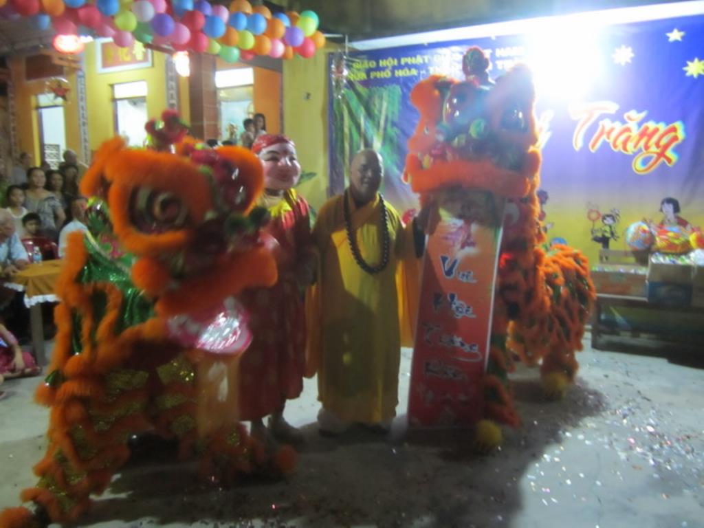 Chùa Phổ Hóa tổ chức Tết Trung thu