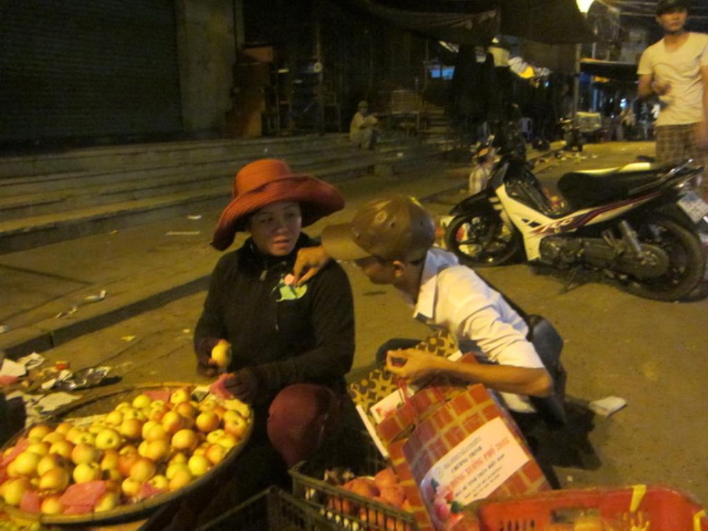 Chùa Bảo Phước mang “Hoa hồng xuống phố”