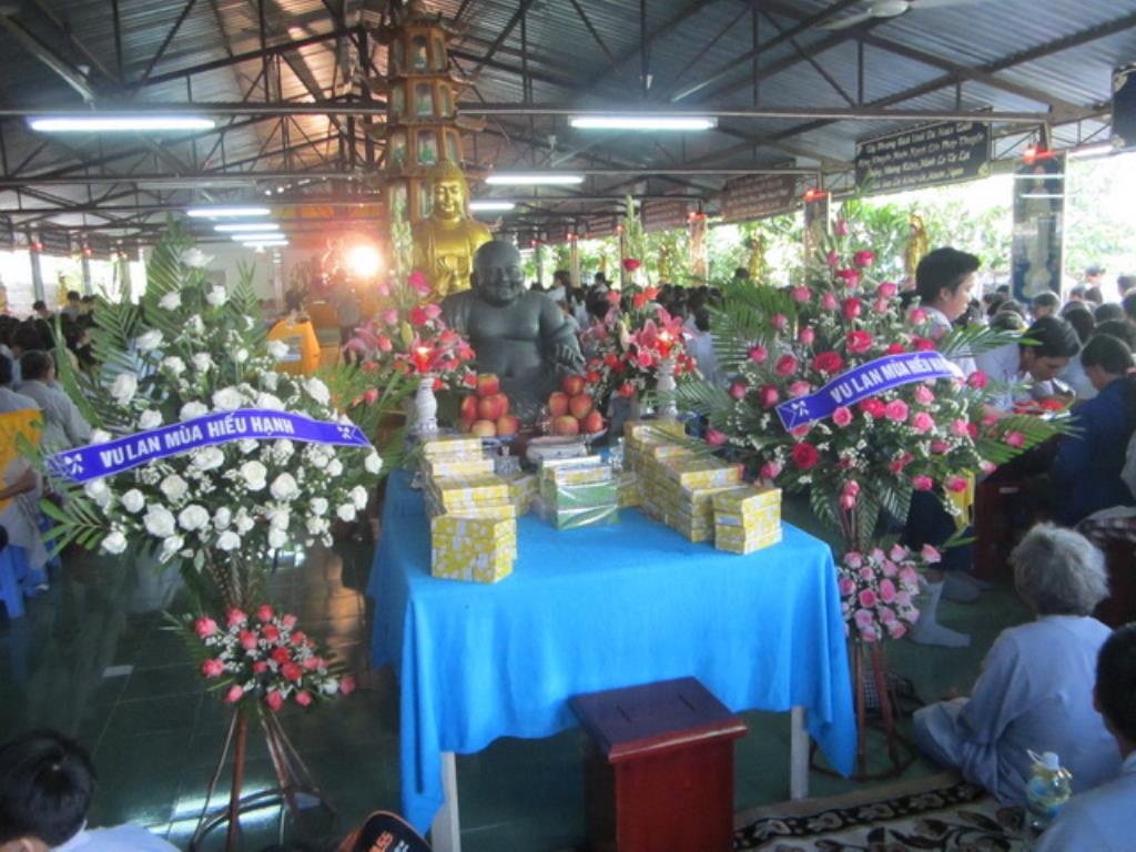 Khánh Hòa: Chùa Linh Sơn Pháp Ấn tổ chức Đại lễ Vu lan báo hiếu PL.2559