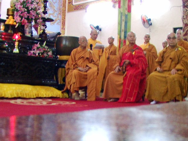 Phật giáo Khánh Hòa tổ chức Lễ Tự tứ, Đại lễ Vu lan, cúng dường trai Tăng tại chùa sắc tứ Long Sơn