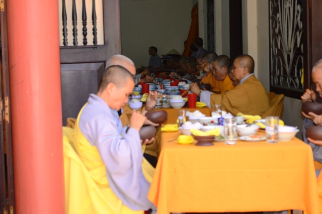 Phái đoàn Hội đồng Trị sự Trung ương Giáo hội thăm Trường hạ Khánh Hòa