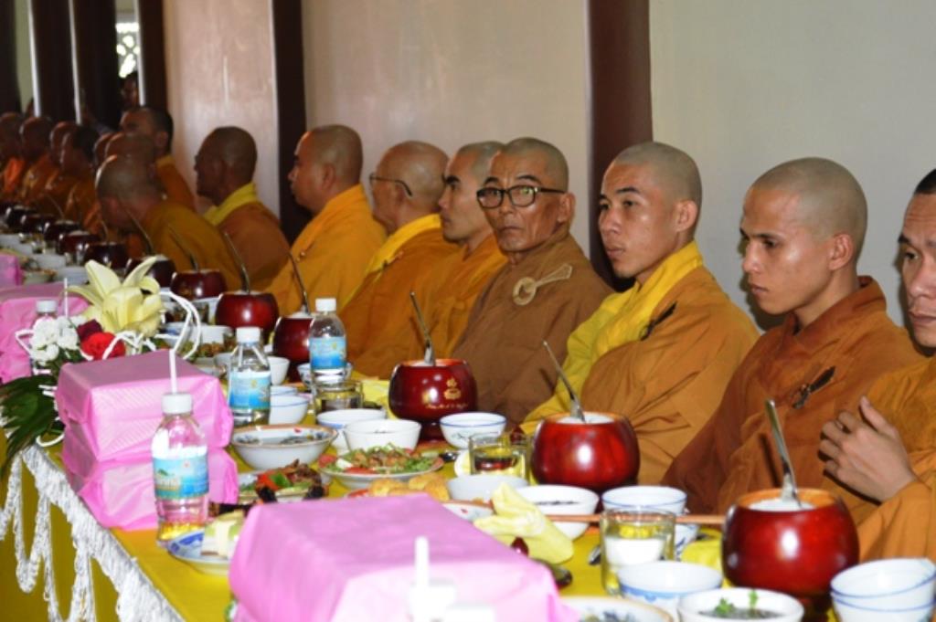 Khánh Hòa: Lễ Tự tứ, Đại lễ Vu lan, Pháp hội trai Tăng  tại Phật học viện Hải Đức Nha Trang