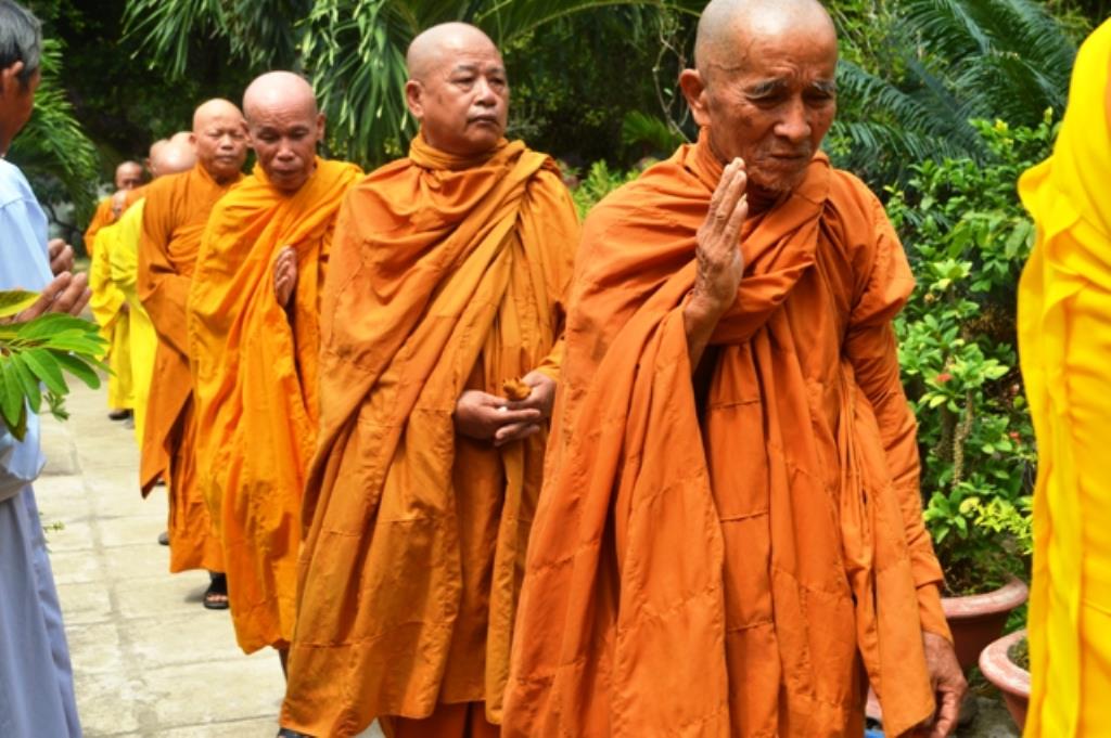 Mùa Vu Lan Báo hiếu về thăm chùa Thiên Long (Cam Ranh)