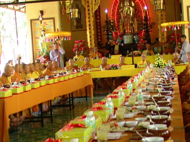 Khánh Hòa: Đại lễ Vu Lan Báo Hiếu tại chùa Sắc tứ Minh Thiện