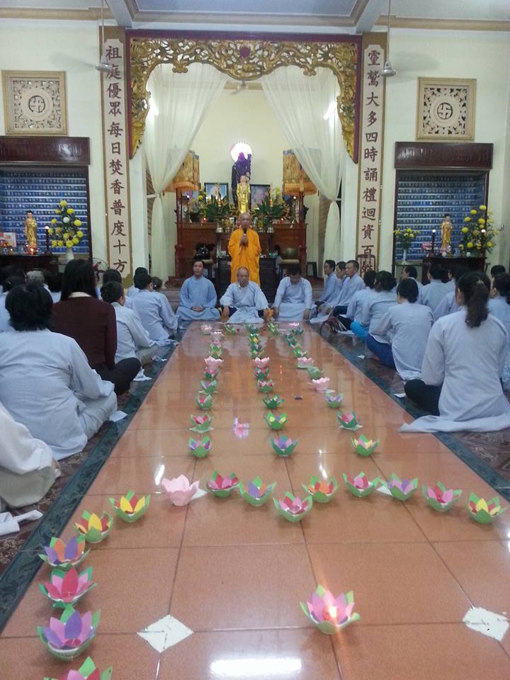 Khánh Hòa: Chùa Linh Thứu Đêm Hoa Đăng Pháp hội Dược Sư