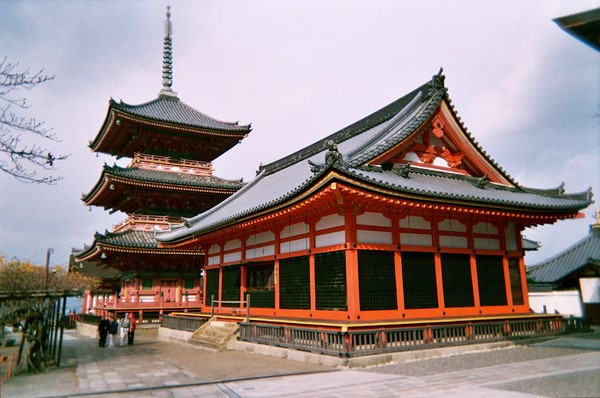 Nhật Bản: Chùm ảnh Ngôi Già lam Phật địa Kiyomizudera