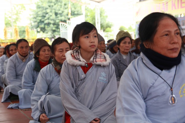 Thái Bình: Lễ quy y Tam Bảo, thế phát xuất gia tại chùa Từ Xuyên