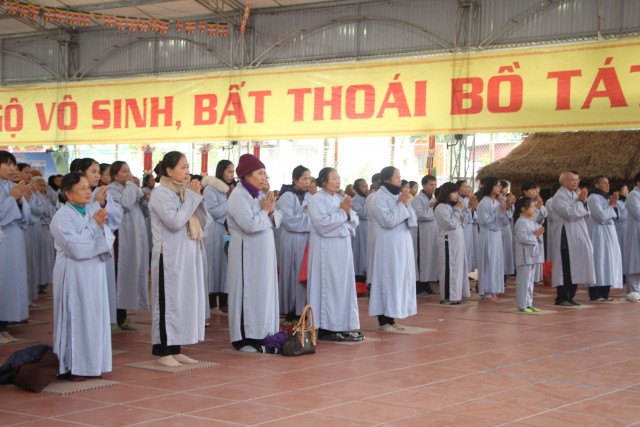 Thái Bình: Lễ quy y Tam Bảo, thế phát xuất gia tại chùa Từ Xuyên